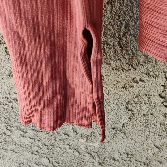 Umgee front knot slit sleeved Kendall sweater top - Picture 7 of 8